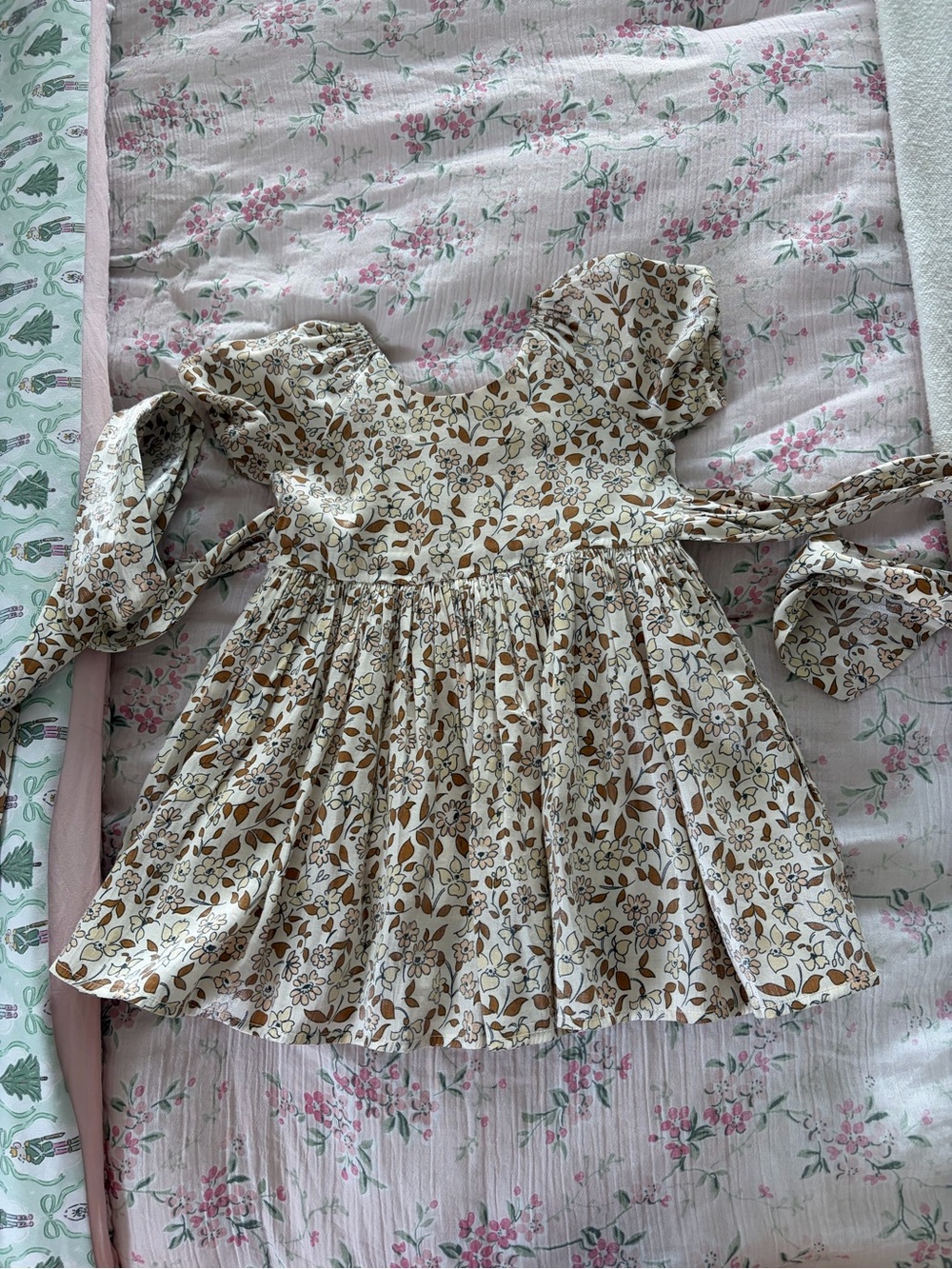 Girls Cream Floral Tie-Waist Puff Sleeve Dress - Noralee